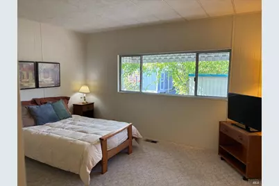 1002 El Granada Circle, Novato, CA 94949 - Photo 9