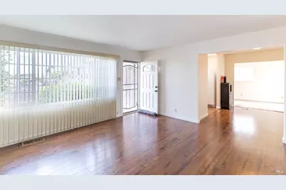 327 Pecan Street, Vallejo, CA 94589 - Photo 3