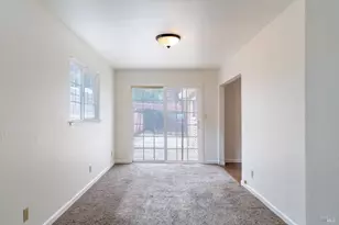 327 Pecan St, Vallejo, CA 94589 - Photo 17
