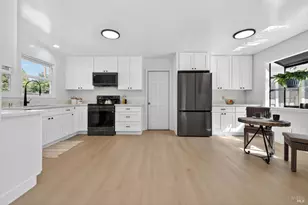 918 Dorthel St, Sebastopol, CA 95472 - Photo 5