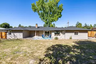 918 Dorthel St, Sebastopol, CA 95472 - Photo 37