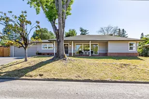 918 Dorthel St, Sebastopol, CA 95472 - Photo 15