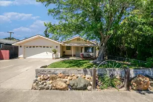 262 Markham Ave, Vacaville, CA 95688 - Photo 1