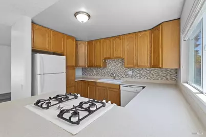 752 Lindsay Avenue, Rohnert Park, CA 94928 - Photo 11