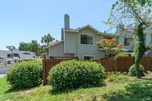 9 Cricklewood Dr, Novato, CA 94947 - Photo 23