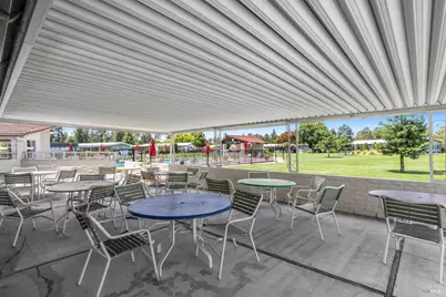 1 Circulo Grande, Rohnert Park, CA 94928 - Photo 33