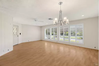 1 Circulo Grande, Rohnert Park, CA 94928 - Photo 7