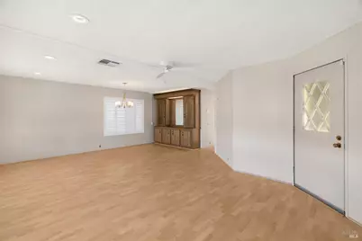 1 Circulo Grande, Rohnert Park, CA 94928 - Photo 9