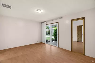 1 Circulo Grande, Rohnert Park, CA 94928 - Photo 15