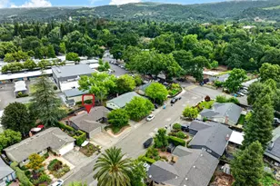 281 Meadowood Ln, Sonoma, CA 95476 - Photo 35