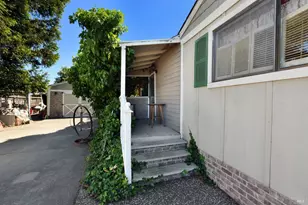 148 Millbrae Ave, Santa Rosa, CA 95407 - Photo 29