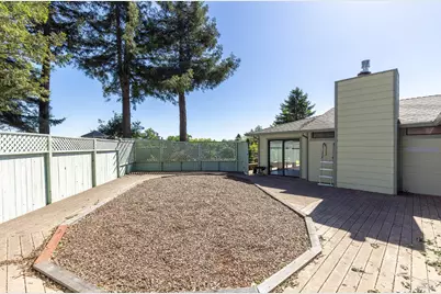 2236 W Hearn Avenue, Santa Rosa, CA 95407 - Photo 53