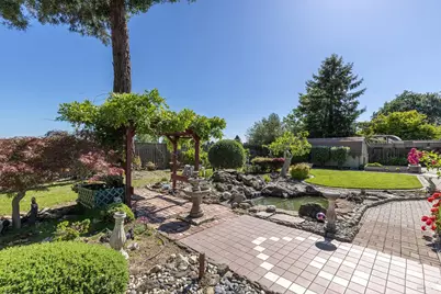2236 W Hearn Avenue, Santa Rosa, CA 95407 - Photo 45