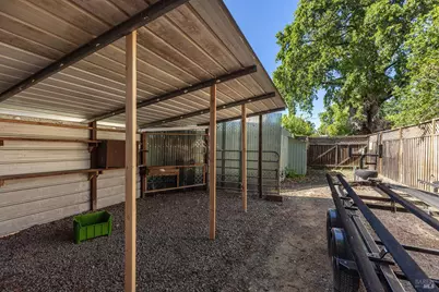 2236 W Hearn Avenue, Santa Rosa, CA 95407 - Photo 49