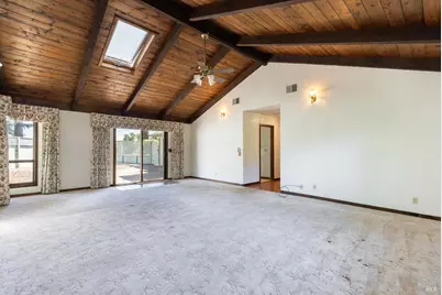 2236 W Hearn Avenue, Santa Rosa, CA 95407 - Photo 23