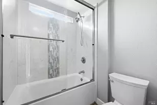 1106 Peppertree Ct, Fairfield, CA 94533 - Photo 23