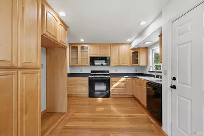 1923 Will Scarlet Lane, Santa Rosa, CA 95405 - Photo 11