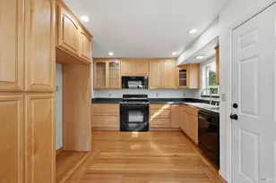 1923 Will Scarlet Ln, Santa Rosa, CA 95405 - Photo 11
