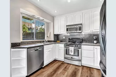 127 American Way, Vacaville, CA 95687 - Photo 9
