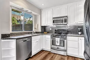 127 American Way, Vacaville, CA 95687 - Photo 9