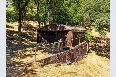 14 Tenaya Lane, Novato, CA 94947 - Photo 25