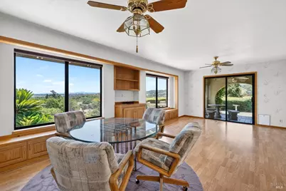 14 Tenaya Lane, Novato, CA 94947 - Photo 13