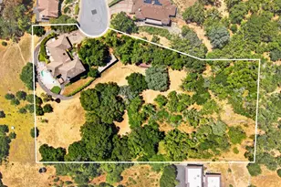 14 Tenaya Ln, Novato, CA 94947 - Photo 29