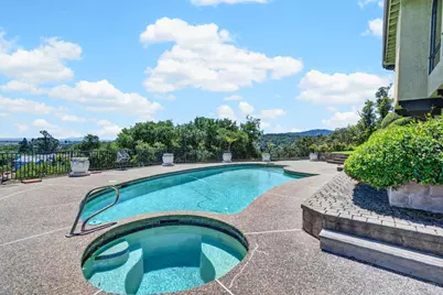 14 Tenaya Lane, Novato, CA 94947 - Photo 25