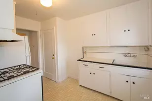 18466 4th Ave, Sonoma, CA 95476 - Photo 9