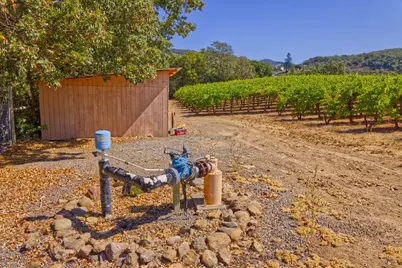 15881 Highway 12, Sonoma, CA 95476 - Photo 23