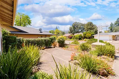 138 Oak Shadow Drive, Santa Rosa, CA 95409 - Photo 7