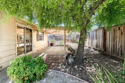 138 Oak Shadow Drive, Santa Rosa, CA 95409 - Photo 47