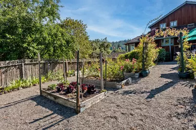 21200 Orr Springs Road, Ukiah, CA 95480 - Photo 29