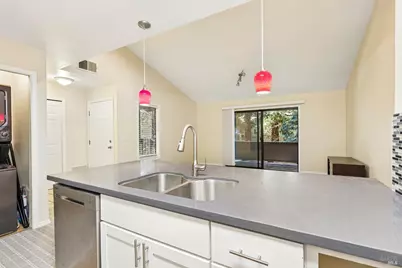 93 Nicholas Court, Cotati, CA 94931 - Photo 9