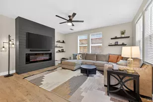 2215 Versaro Dr, Santa Rosa, CA 95403 - Photo 13