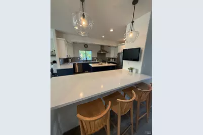 312 Corrillo Drive, San Rafael, CA 94903 - Photo 9