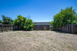 1041 Prairie Dr, Suisun City, CA 94585 - Photo 41