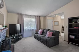 1041 Prairie Dr, Suisun City, CA 94585 - Photo 11