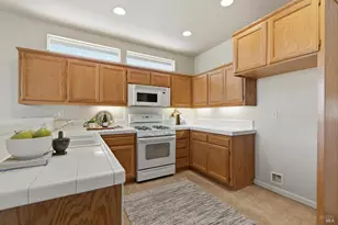 7811 Foppiano Way, Windsor, CA 95492 - Photo 15