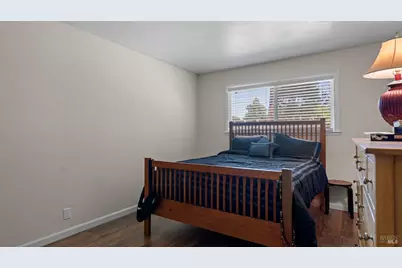 148 Woodbury Circle, Vacaville, CA 95687 - Photo 37