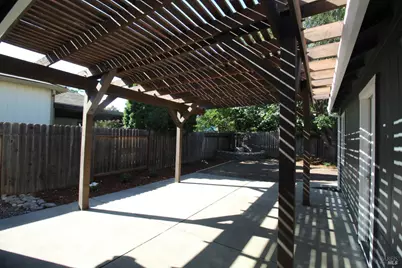1925 Dorris Court, Dixon, CA 95620 - Photo 19