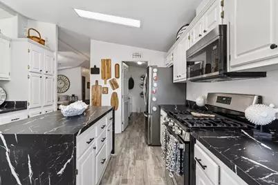 146 Stratford Way, Santa Rosa, CA 95401 - Photo 13
