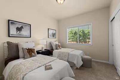 1040 Elsbree Lane, Windsor, CA 95492 - Photo 25