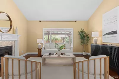 1040 Elsbree Lane, Windsor, CA 95492 - Photo 7