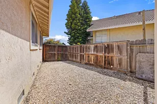 1068 Mission Cir, Fairfield, CA 94534 - Photo 47
