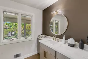 295 Sandringham Dr, Moraga, CA 94556 - Photo 25