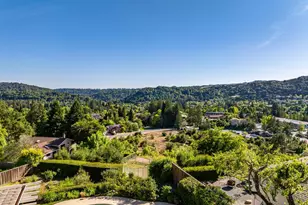 295 Sandringham Dr, Moraga, CA 94556 - Photo 77