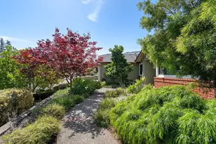 451 Trotter Dr, Vallejo, CA 94591 - Photo 5