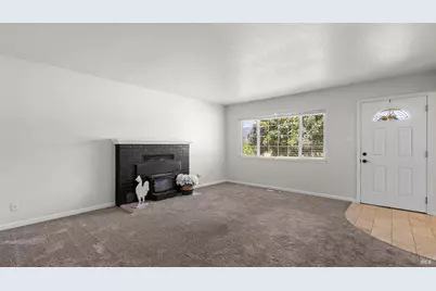 78 Allen Avenue, Cloverdale, CA 95425 - Photo 5