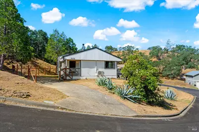 1001 Eastridge Drive, Napa, CA 94558 - Photo 1